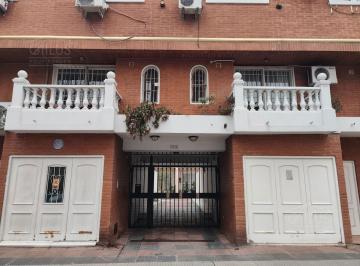 PH · 82m² · 4 Ambientes · 1 Cochera · PH en Venta, en Almagro (Agrelo Al 3500) de 5 Amb