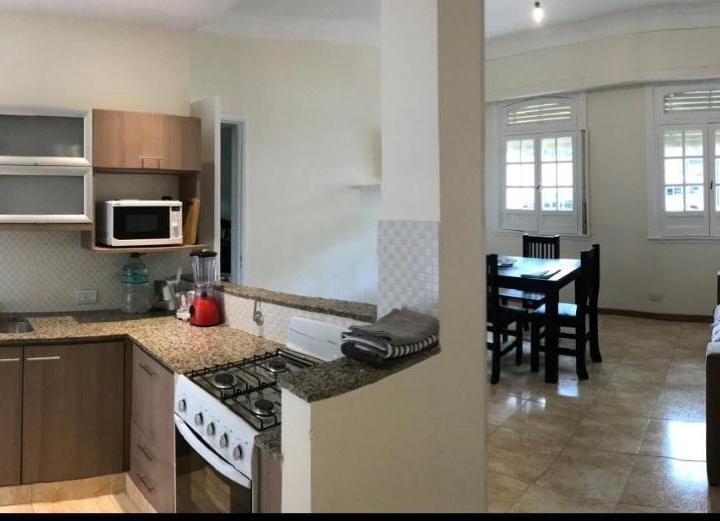 Departamento Tres Ambientes en Alquiler Colegiales