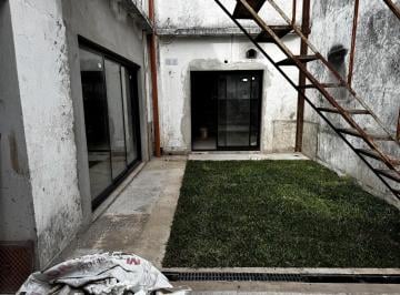 Casa · 137m² · 4 Ambientes · 2 Cocheras · Venta Casa a Refaccionar - Haedo Norte