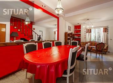 PH · 74m² · 3 Ambientes · 1 Cochera · PH en Venta Duplex en Belgrano