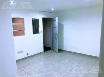 Departamento · 45m² · 3 Ambientes · Dto de 3 Amb Frente a La Estación. Solo Apto Profesional.