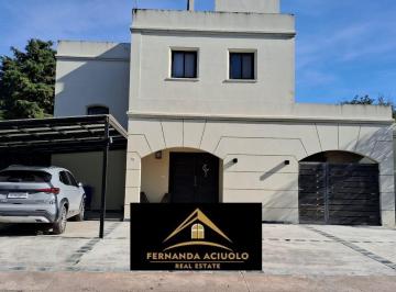 Casa · 178m² · 5 Ambientes · 3 Cocheras · Casa en Venta en Venado II