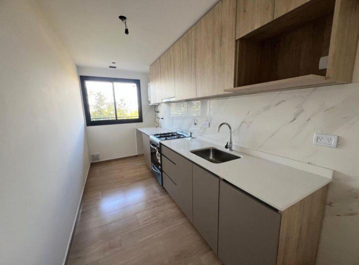 Venta, Departamento, 3 Ambientes, Cocina Separada, Al Frente, Villa Santa Rita