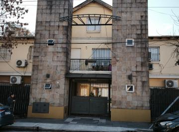 PH de 3 ambientes, Morón · Duplex en Complejo Sobre Ex Av Gaona Impecable