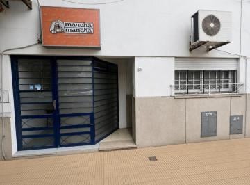 PH · 92m² · 4 Ambientes · PH con Local Comercial Excelente Ubicacion