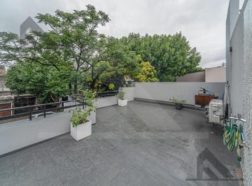 Casa · 162m² · 3 Ambientes · Venta Casa 3 Ambientes con Patio y Terraza en Villa Devoto - Refaccionada a Nuevo