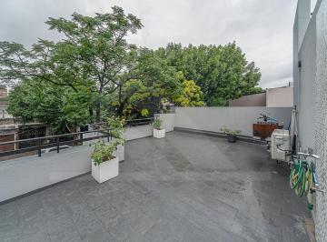 Casa · 162m² · 3 Ambientes · Venta Casa 3 Ambientes con Patio y Terraza en Villa Devoto - Refaccionada a Nuevo