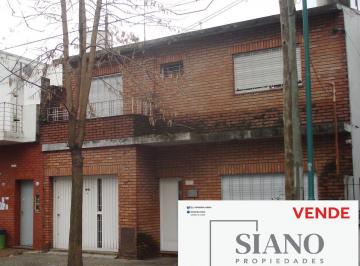 Casa de 3 ambientes, Vicente López · Casa 3 Amb. Para Actualizar.