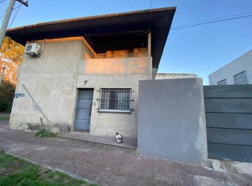 Casa · 300m² · 5 Ambientes · 4 Cocheras · Venta Casa 5 Ambientes + Departamento Quilmes Oeste