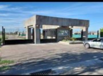 Terreno · 307m² · Fantástico Terreno en Barrio Pinar del Sol IX