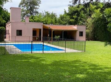 Casa · 166m² · 6 Ambientes · 1 Cochera · Casa 6 Amb en Venta Polvorines con Pileta y Parque