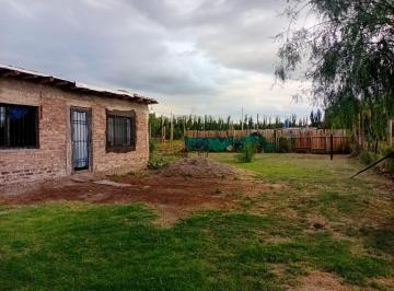 Casa · 86m² · 2 Ambientes · Venta Casa Calle Milagros Los Corralitos Gllen