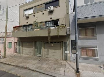 PH · 89m² · 3 Ambientes · 1 Cochera · Venta PH 3 Ambientes con Cochera Al Frente en Saavedra