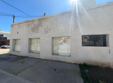 Local comercial · 70m² · 4 Ambientes · Local en Santa Isabel