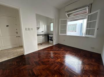 Living comedor + cocina integrad + hall recepcióna · Impecable Depto 3 Amb Muy Luminoso Sin Expensas, V. Urquiza