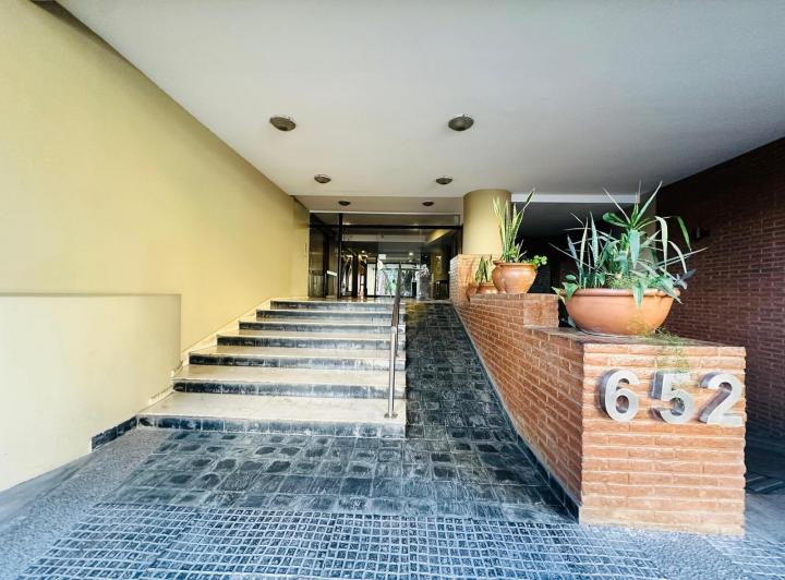 Departamento · 195m² · 6 Ambientes · 1 Cochera