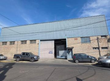 Bodega-Galpón de 3 ambientes, La Matanza · Galpon de 900 m² en Alquiler en Villa Luzuriaga