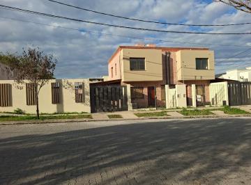 Casa de 3 ambientes, Salta · Duplex a Estrenar. Excelente Ubicacion!