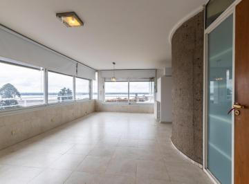 Departamento · 82m² · 4 Ambientes · 1 Cochera · Venta Departamento Dos Dorm. y Cochera Vista Al Rio Parrillero Exclusivo