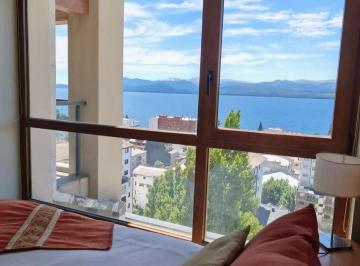 Departamento de 3 ambientes, San Carlos de Bariloche · Lujoso Departamento Frente Al Lago