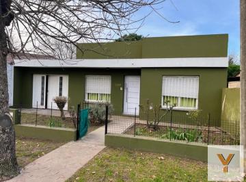 Casa · 469m² · 4 Ambientes · Casa en Venta - 3 Dorm. 2 Baños - Saladillo