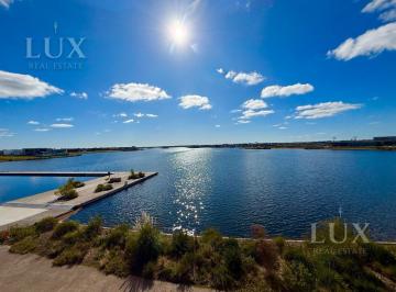 Casa · 76m² · 2 Ambientes · 1 Cochera · Departamento Vista a La Laguna en Puertos del Lago