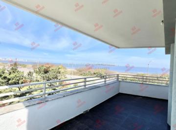 Foto1 · Departamento en Venta de 3 Dorm. + Dependencia en Playa Mansa, Punta del Este