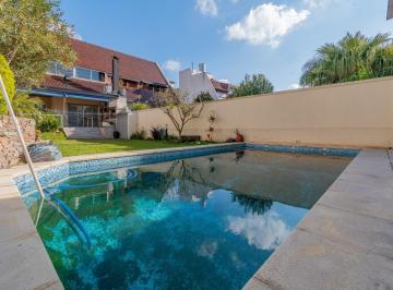 Casa · 265m² · 5 Ambientes · 2 Cocheras · Casa en Venta 5 Ambientes Cochera Pileta Barrio Naon