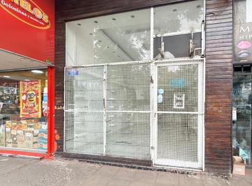 Local comercial · 24m² · 1 Ambiente · Local - 25 m² - Merlo Centro