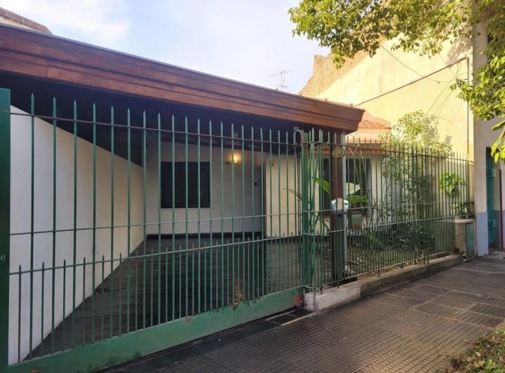 Casa · 80m² · 3 Ambientes · 1 Cochera