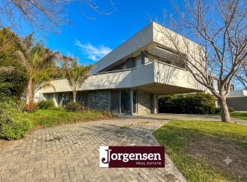 Casa de 6 ambientes, Escobar · Casa de Diseño Exclusivo con Terminaciones Excepcionales - El Cazal