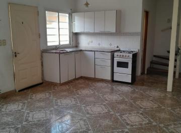 Departamento de 3 ambientes, La Plata · Particular Alquila Duplex Dos Dorm. con Patio y Parrilla