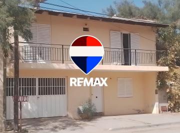 Casa · 100m² · 4 Ambientes · 1 Cochera · Casa 3 Dorm. Venta Cafayate con Cochera