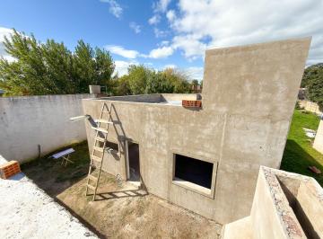 Casa · 67m² · 3 Ambientes · 1 Cochera · Casa en Pozo – Uf3 - Barrio Villa Aguirre, Tandil