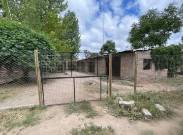 Casa · 80m² · 2 Ambientes · Lote Venta 400 m² con Quincho en C Segovia Gllen