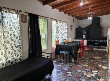 Local comercial · 121m² · 1 Cochera · Locales + Vivienda Multif. en Venta en Hurlingham.
