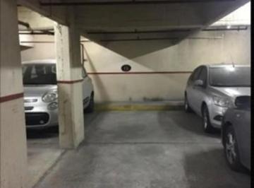Garage · 12m² · Opórtuidad Cochera Ayacucho 900 Facultades