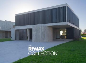 Casa · 367m² · 5 Ambientes · 6 Cocheras · Casa en Venta en Terralagos Canning