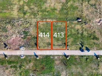 Terreno · 1400m² · Dos Lotes Linderos en Venta en Saint Thomas Chico