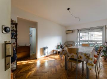 Departamento · 69m² · 4 Ambientes · Venta Dpto 3 Dorm. Roca 400