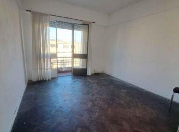 PH · 75m² · 4 Ambientes · Venta PH 4 Ambientes en Avellaneda con Terraza