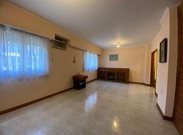 Casa · 188m² · 6 Ambientes · Venta Casa 6 Ambientes Patio Terraza Balcón Devoto
