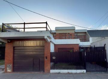 Depósito · 252m² · Alquiler Depósito, Local y Oficinas en Ituzaingó