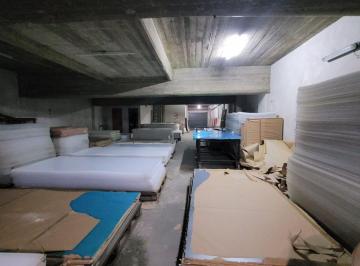 Garage · 191m² · Garage C/8 Cocheras Ercial. San Cristobal