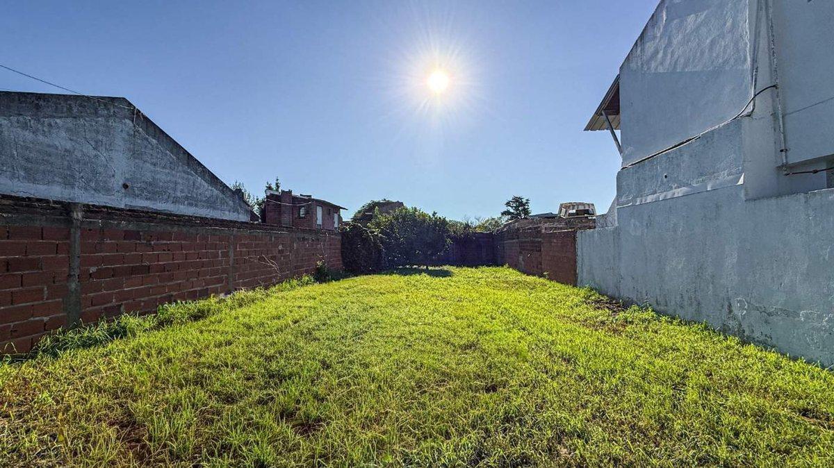 Lote de 333 m² en barrio Gral. San Martin