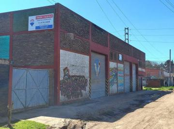 Bodega-Galpón · 893m² · Venta/alquiler - C/opcion Compra Fcio. Varela - Bosques