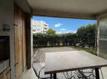Departamento · 49m² · 2 Ambientes · 1 Cochera · Venta 2 Ambientes con Patio con Jardin en Lagoon