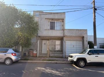 Casa · 210m² · 4 Ambientes · 1 Cochera · Venta Casa 4 Ambientes a Personalizar en Cañuelas