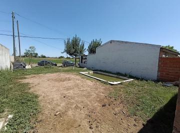 Terreno · 200m² · Terreno con Pileta en Alvear