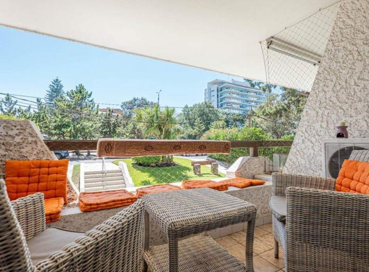 Departamento · 44m² · 3 Ambientes · 1 Cochera